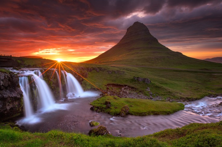 Iceland-Waterfalls.-Kirkjufell
